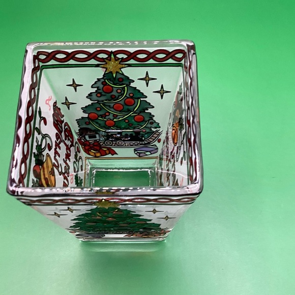 Amia Petite Votive, Hand-Painted Glass with Colorful Merry Christmas Design - Picture 5 of 7
